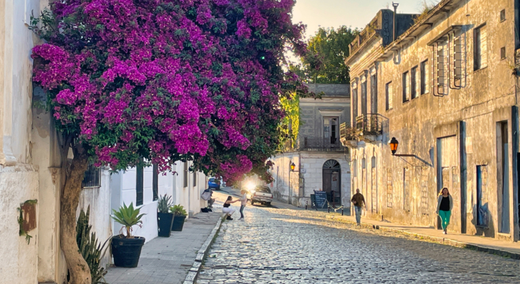 Uruguay Colonia del Sacramento iStock oliver de la haye.jpg