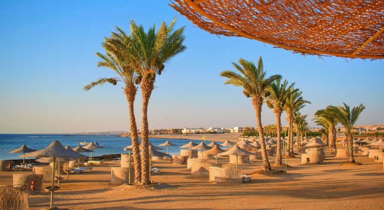 Ägypten Hurghada Strand Foto iStock Tunatura