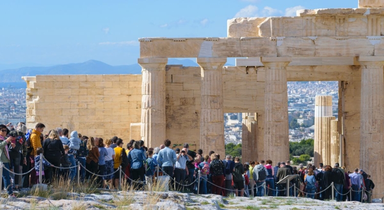 Griechenland Akropolis Overtourism Foto iStock Coin up