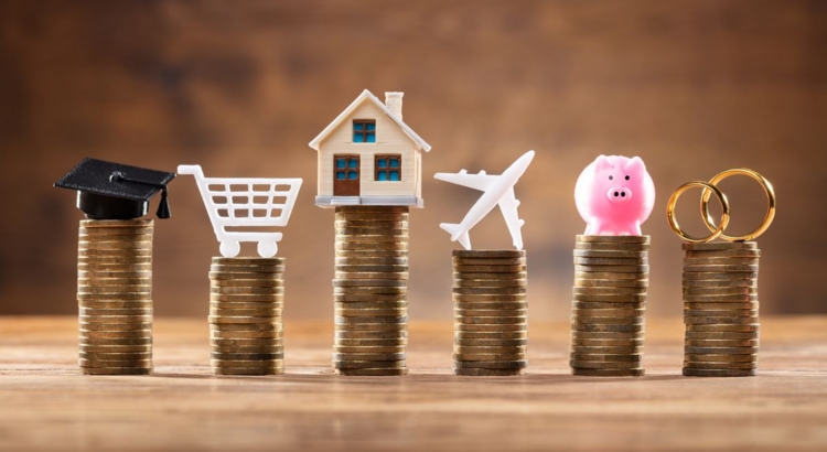 Finanzierung Reise Foto iStock Andrej Popov