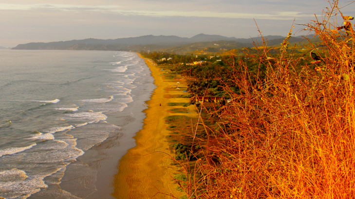 Ecuador Olon Beach iStock Cavan Images.jpg